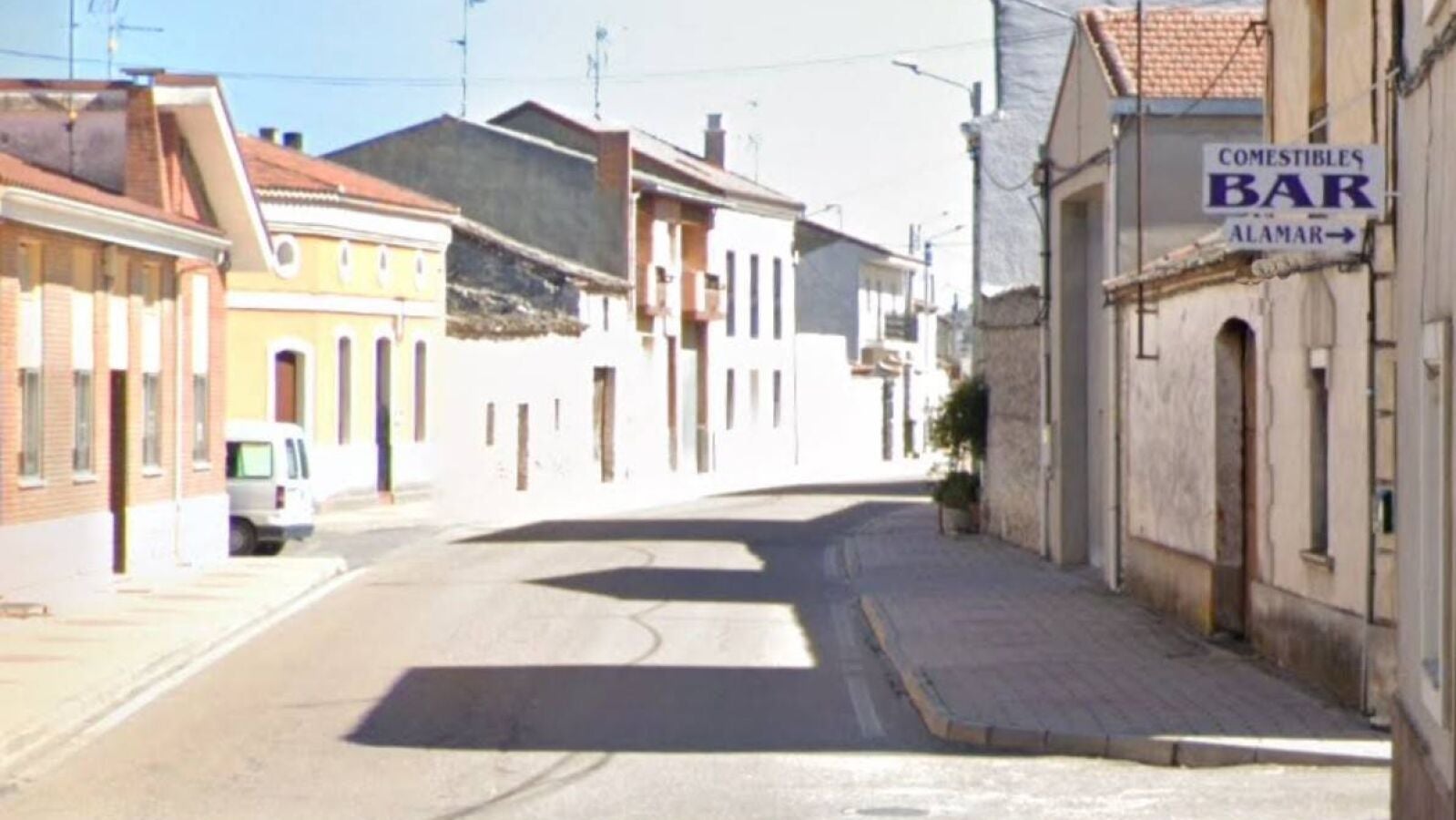 Camporredondo, en Valladolid, alquila su bar por un euro al mes