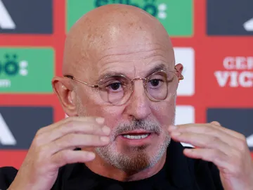 Luis de la Fuente, en rueda de prensa en el Estadio Municipal Nuevo El Arcángel de Córdoba Luis de la Fuente, en rueda de prensa en el Estadio Municipal Nuevo El Arcángel de Córdoba