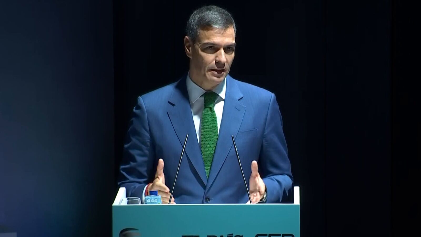 Pedro Sánchez ignora el caso Koldo y opta por hablar de bulos una vez más: 