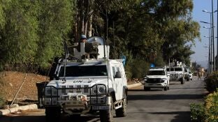 Veh&iacute;culos de la misi&oacute;n de paz de la ONU en L&iacute;bano