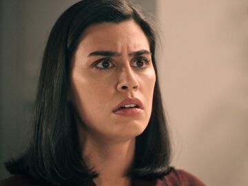 Andr&eacute;s le confiesa a Mar&iacute;a que su padre falsific&oacute; la carta para que se casara con ella... &iexcl;quer&iacute;a proteger el matrimonio de Jes&uacute;s y Bego&ntilde;a!