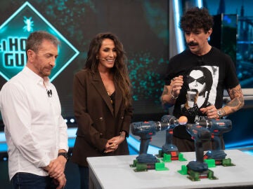 Equilibrio inexplicable: Marron demuestra de lo que es capaz con cuatro taladros