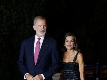 Reyes presiden Premios Planeta