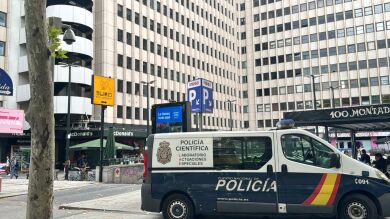 Hallan muerta a una prostituta en un piso de alterne de la calle Princesa de Madrid