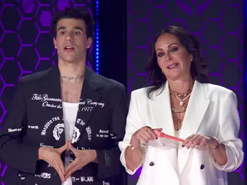 División de opiniones con Tiburón: entre dos actores y un “futbolista retirado hace nada”  División de opiniones con Tiburón: entre dos actores y un “futbolista retirado hace nada”