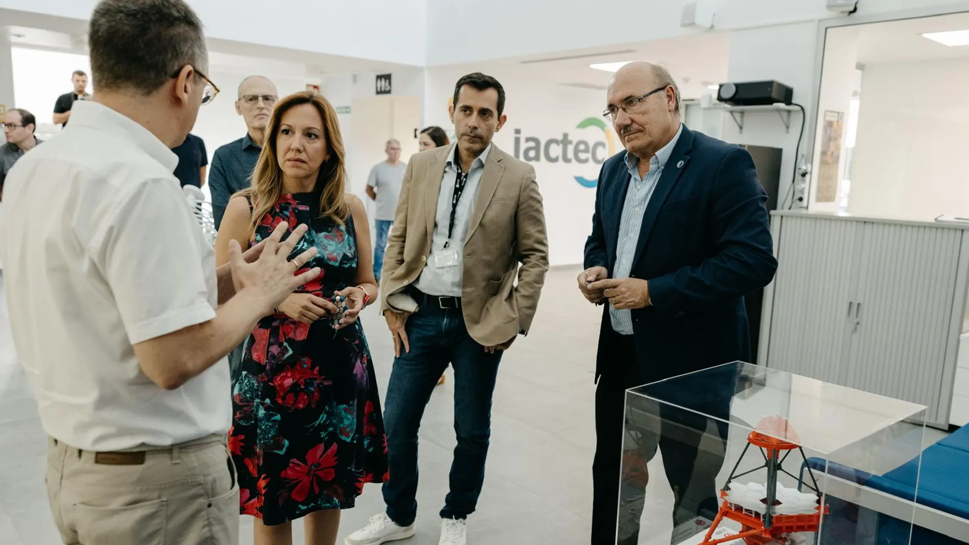 Convenio pionero firmado entre el cabildo y el Instituto de Astrofísica de Canarias (IAC) Convenio pionero firmado entre el cabildo y el Instituto de Astrofísica de Canarias (IAC)