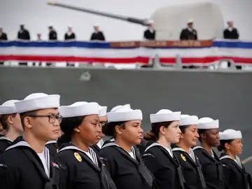 Tripulantes del 'USS Oscar Austin' Tripulantes del 'USS Oscar Austin'