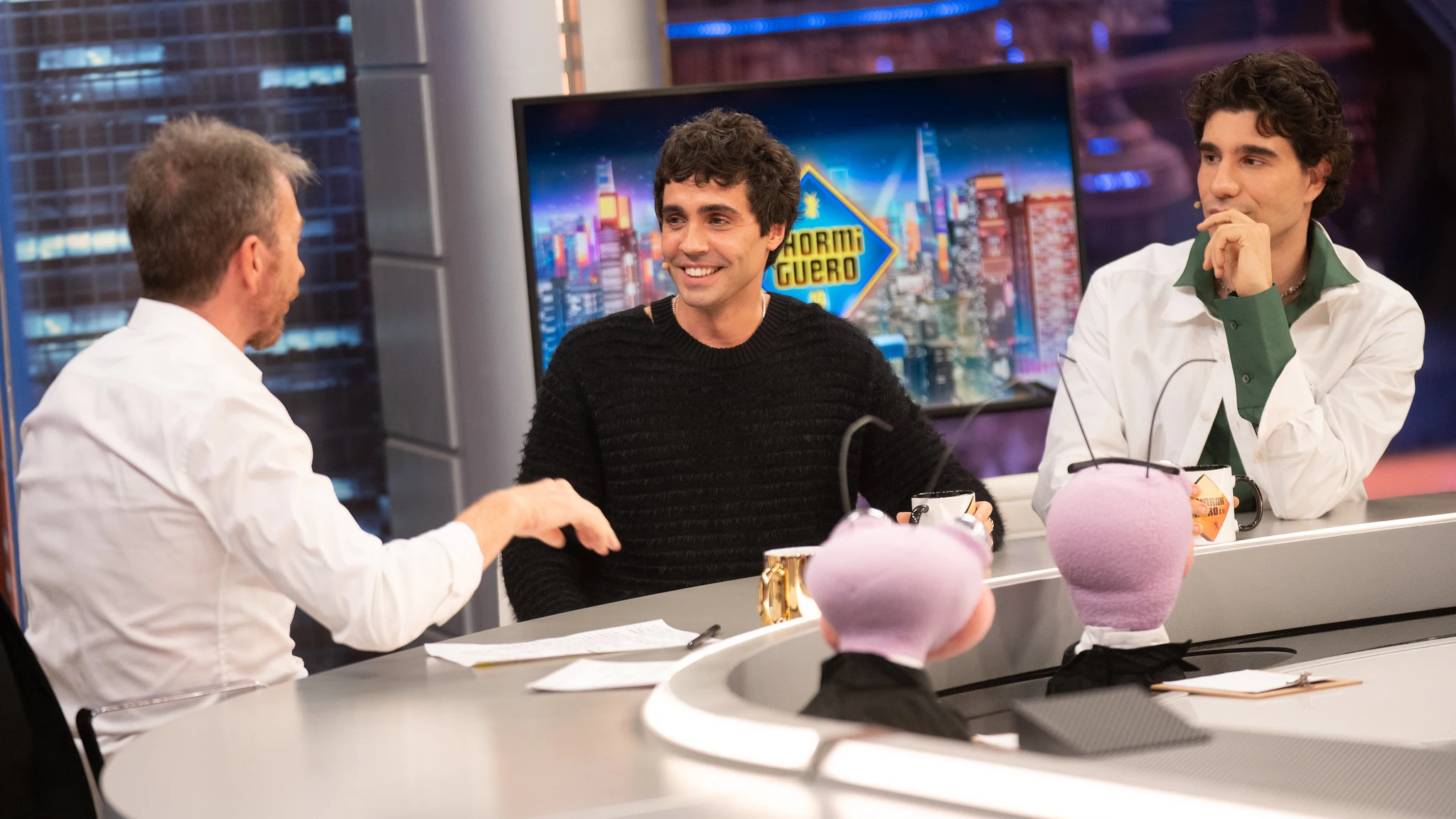 Disfruta de la entrevista completa a Javier Ambrossi y Javier Calvo en El Hormiguero Disfruta de la entrevista completa a Javier Ambrossi y Javier Calvo en El Hormiguero