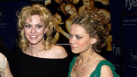 Hilarie Burton y Bethany Joy Lenz de One Tree Hill