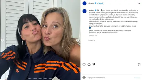 Aitana con su madre en Miami Aitana con su madre en Miami