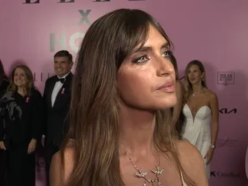 Sara Carbonero en la gala benéfica de Elle Sara Carbonero en la gala benéfica de Elle