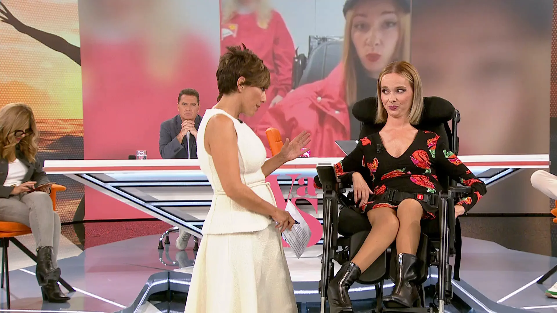 Nuria exprime la vida al máximo en silla de ruedas: "Si tengo fuerte la mente y el corazón, puedo con todo" Nuria exprime la vida al máximo en silla de ruedas: "Si tengo fuerte la mente y el corazón, puedo con todo"