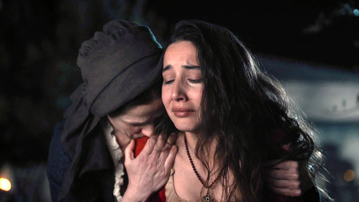 Lucía no llega a tiempo al beguinato… ¡su madre ha muerto! Lucía no llega a tiempo al beguinato… ¡su madre ha muerto!