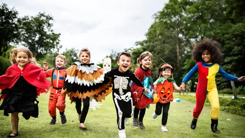Niños disfrazados para Halloween Niños disfrazados para Halloween