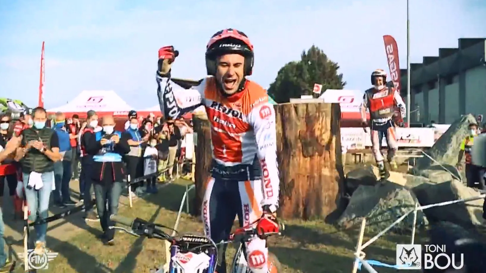 Toni Bou tras ganar su 36º mundial Toni Bou tras ganar su 36º mundial