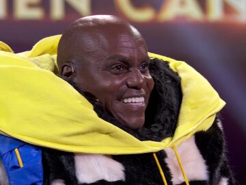 ¡Sorpresa! Carl Lewis se escondía tras el Panda de Mask Singer