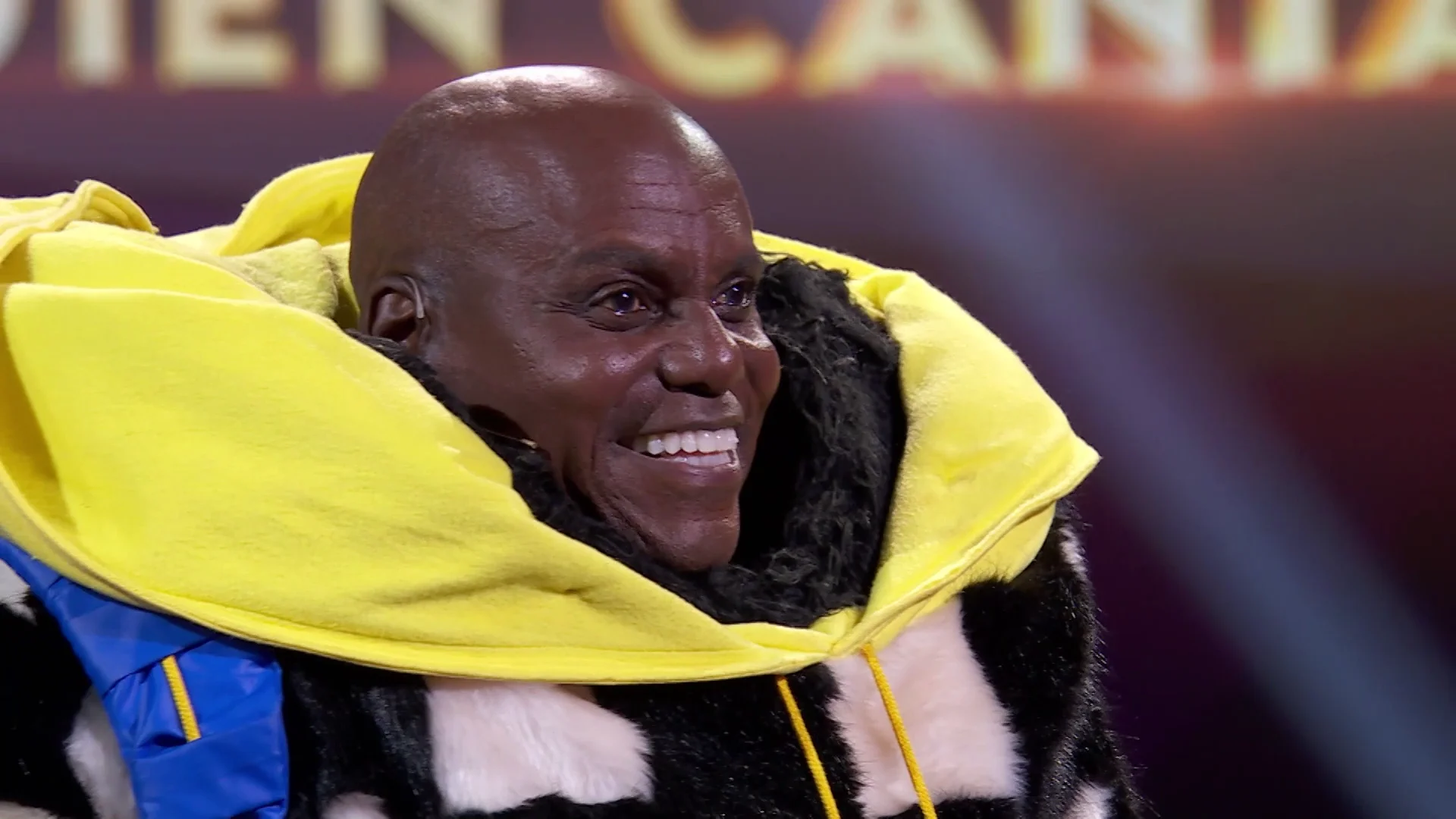 ¡Sorpresa! Carl Lewis se escondía tras el Panda de Mask Singer ¡Sorpresa! Carl Lewis se escondía tras el Panda de Mask Singer