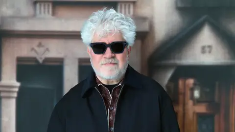 Almodóvar estrena 'La habitación de al lado' Almodóvar estrena 'La habitación de al lado'