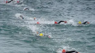 Imagen de los participantes durante la Final de Triatlón en Torremolinos Imagen de los participantes durante la Final de Triatlón en Torremolinos
