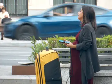 "Espejo público" saca a la calle el termómetro de la solidaridad para averiguar si ayudamos a un desconocido "Espejo público" saca a la calle el termómetro de la solidaridad para averiguar si ayudamos a un desconocido