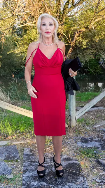 Jenny Llada en la boda de Ángel Cristo Jr. y Ana Herminia Jenny Llada en la boda de Ángel Cristo Jr. y Ana Herminia