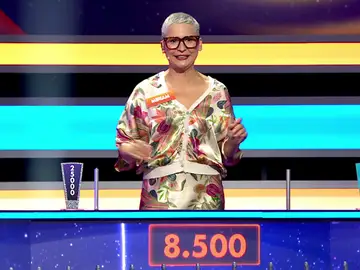 Miriam, concursante de La ruleta de la suerte noche Miriam, concursante de La ruleta de la suerte noche