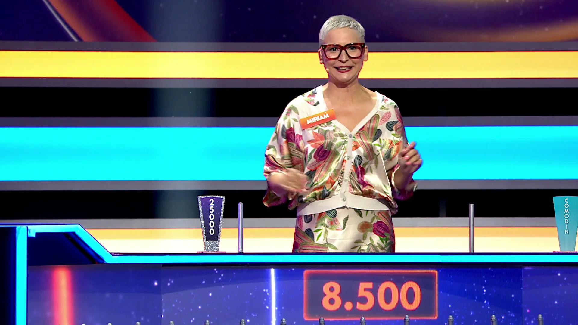 Miriam, concursante de La ruleta de la suerte noche Miriam, concursante de La ruleta de la suerte noche
