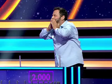 Elías, concursante de La ruleta de la suerte noche Elías, concursante de La ruleta de la suerte noche