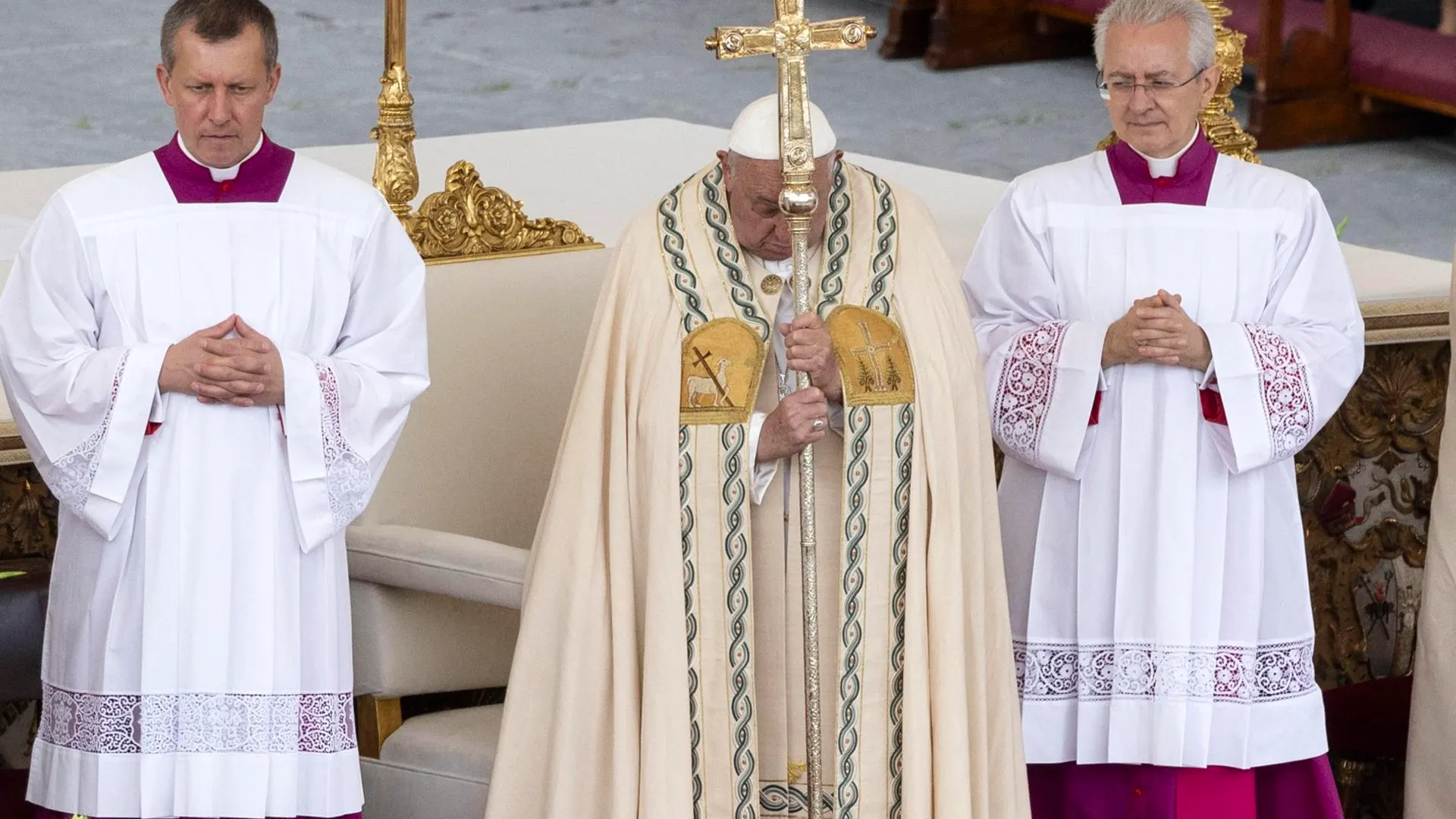 El papa Francisco en la canonización de siete españoles El papa Francisco en la canonización de siete españoles