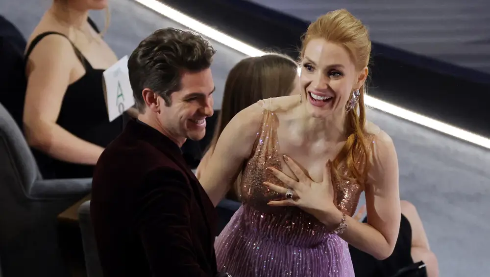 Andrew Garfield y Jessica Chastain en los Oscar de 2022 Andrew Garfield y Jessica Chastain en los Oscar de 2022