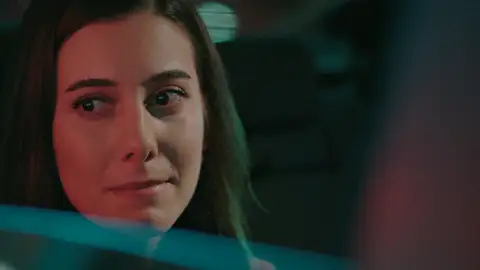 Suna y Abidin, un cruce de miradas que lo dice todo Suna y Abidin, un cruce de miradas que lo dice todo