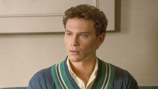 Cooper Koch como Erik Men&eacute;ndez en la serie de Netflix