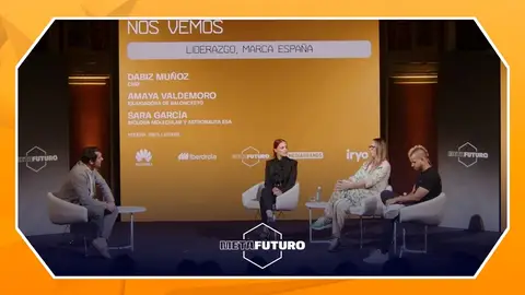 Sara García y Dabiz Muñoz en Metafuturo Sara García y Dabiz Muñoz en Metafuturo