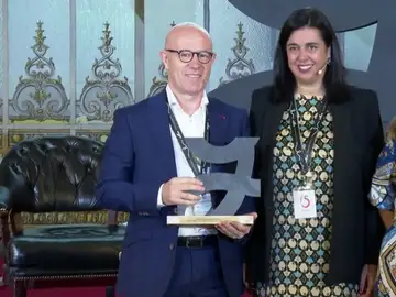 Atresmedia Formación recibe el Premio Cegos 2024 en la categoría de Desarrollo y Aprendizaje Atresmedia Formación recibe el Premio Cegos 2024 en la categoría de Desarrollo y Aprendizaje