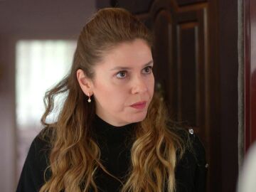 Orhan le pide a Ayten que vuelva a casa, pero ella se niega&hellip; &iexcl;est&aacute; convencida de que Şevval y &eacute;l est&aacute;n juntos!