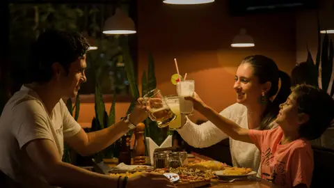 Cena en familia Cena en familia