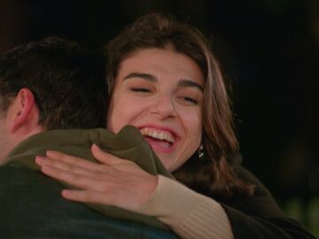 El bonito gesto de Oğulcan con su hermana Cansu: "&iexcl;Volved a casa, por favor!"