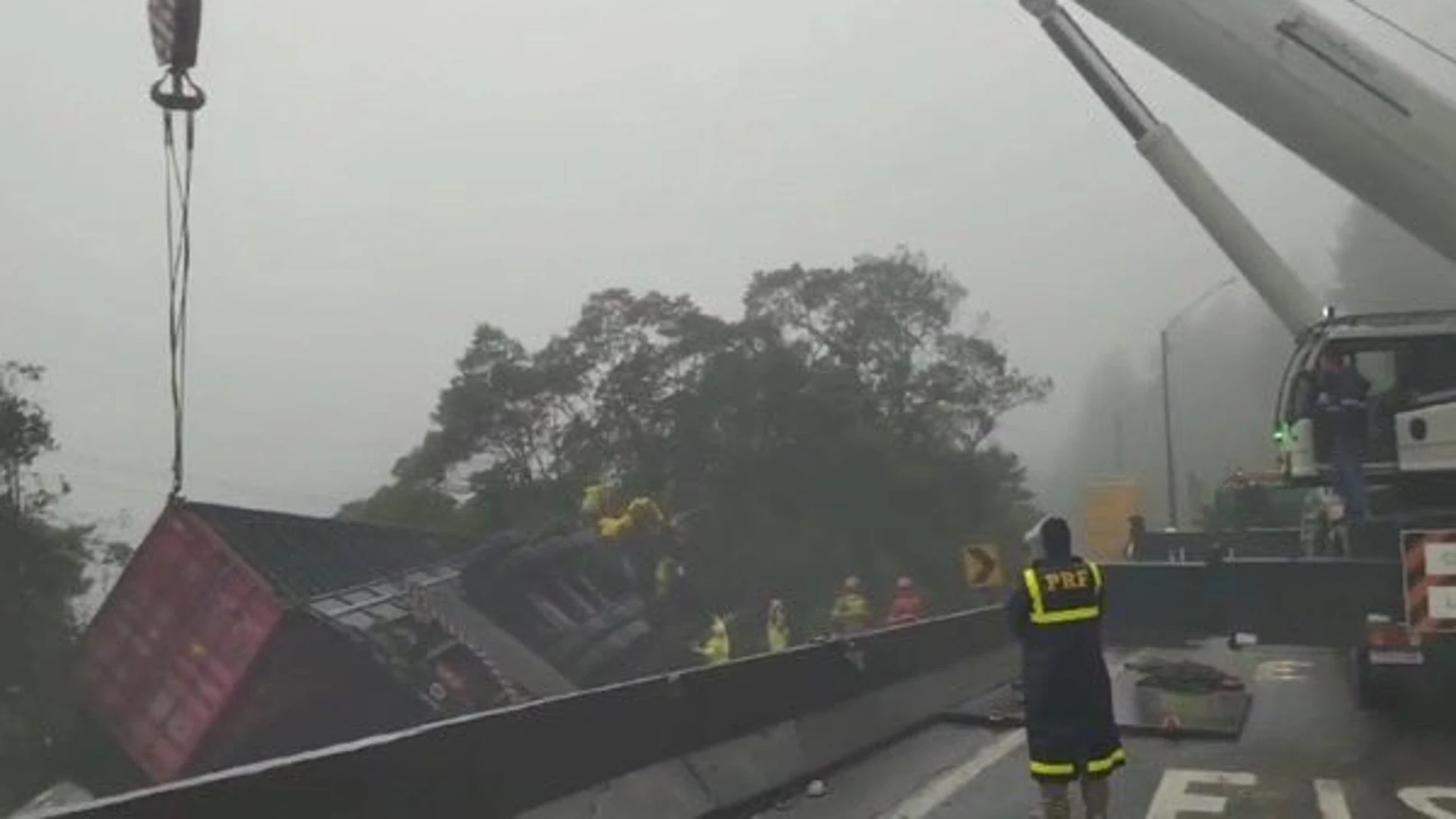 Imagen del lugar del accidente en Guaratuba, Paraná Imagen del lugar del accidente en Guaratuba, Paraná