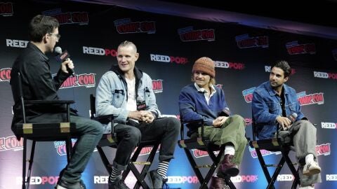 Matt Smith, Fabian Frankel y Tom Glynn-Carney