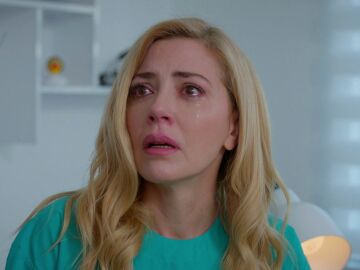 El milagro que ambos necesitaban: Nebahat no aborta y Akif se llena de alegr&iacute;a al saber que ser&aacute; padre