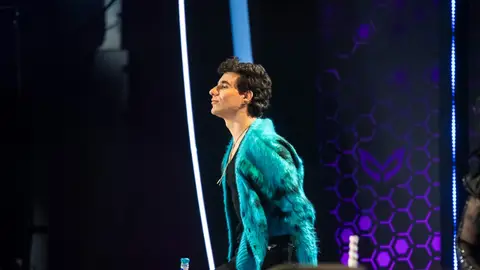 Ana Milán se suma a la teoría de Javier Calvo de que… ¡Manuela Carmena es Patita de goma! Ana Milán se suma a la teoría de Javier Calvo de que… ¡Manuela Carmena es Patita de goma!