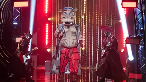 Hipopótamo revoluciona el plató de Mask Singer con 'Old Time Rock & Roll' Hipopótamo revoluciona el plató de Mask Singer con 'Old Time Rock & Roll'