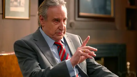 Don Pedro se niega a hacer negocios con Jesús, si no resuelve sus problemas con Begoña: “No pienso poner en riesgo mi fortuna” Don Pedro se niega a hacer negocios con Jesús, si no resuelve sus problemas con Begoña: “No pienso poner en riesgo mi fortuna”