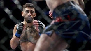 Ilia Topuria, en un combate de la UFC