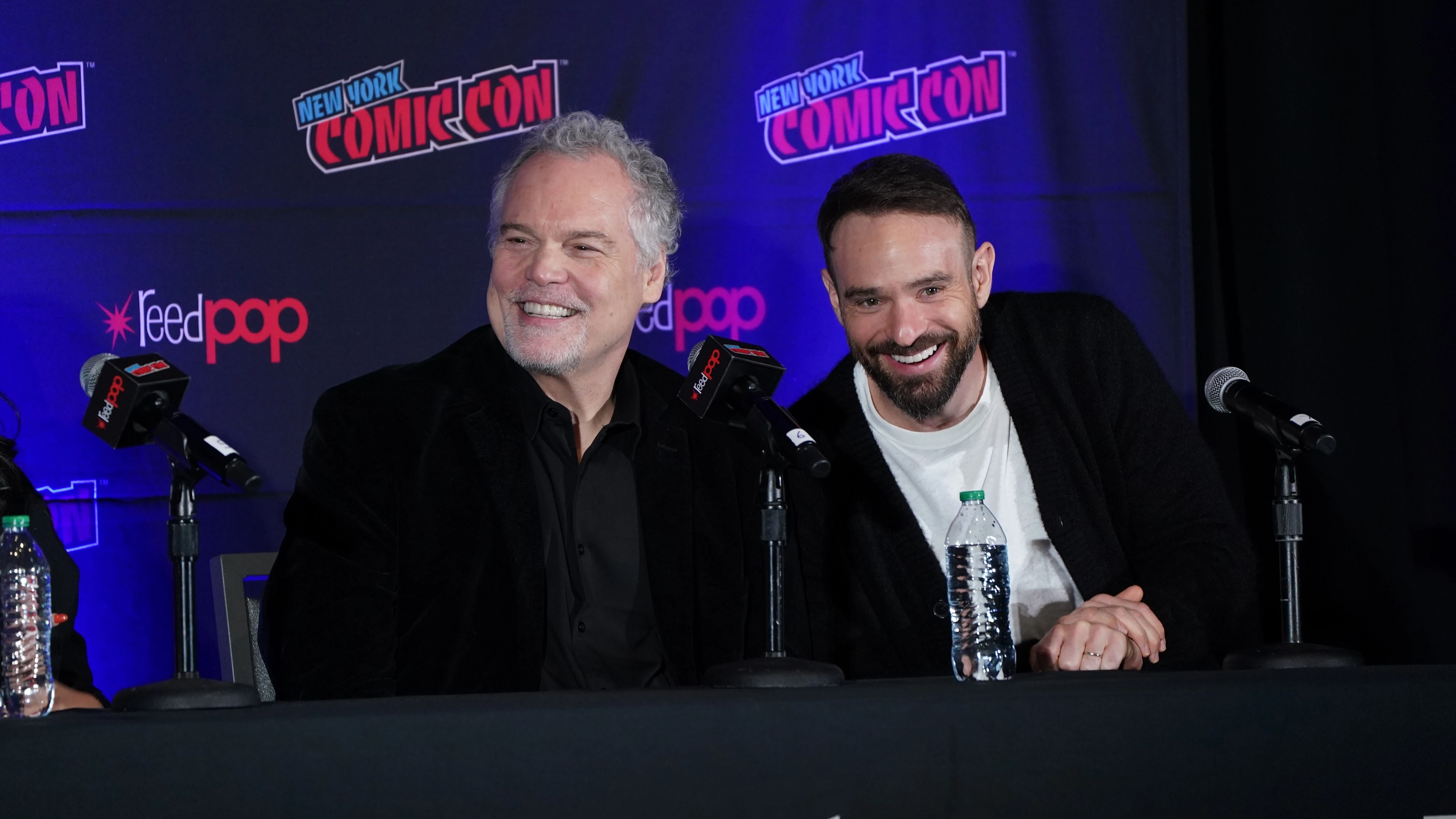 Charlie Cox y Vincent D'Onofrio en la New York Comic-Con por Daredevil Born Again