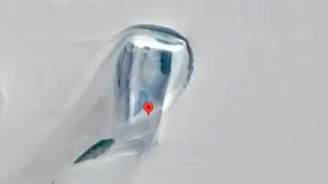 Montaña con un nunatak piramidal Montaña con un nunatak piramidal