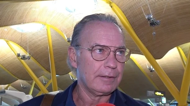 Bertín Osborne en el aeropuerto Bertín Osborne en el aeropuerto