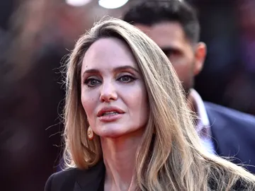 Angelina Jolie Angelina Jolie