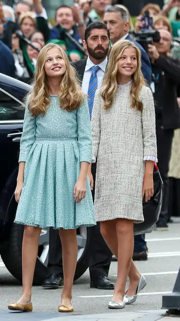 Princesa Leonor e infanta Sofía en los Premios Princesa de Asturias Princesa Leonor e infanta Sofía en los Premios Princesa de Asturias