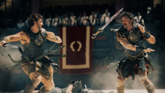 Paul Mescal como Lucius y Pedro Pascal como Marcus Acacius en Gladiator II